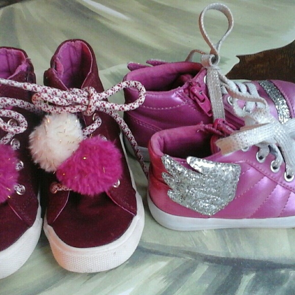 CAT& JACK Other - 2PAIRS OF TODDLER GIRLS SIZE 8 HITOPS SHOES